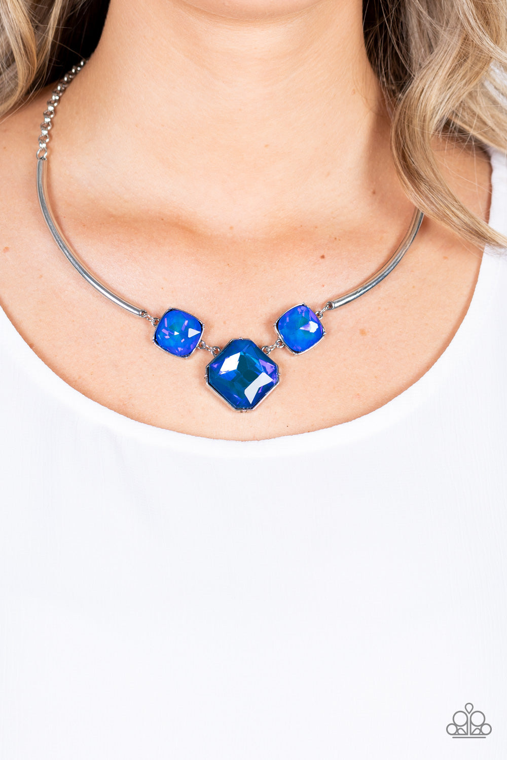 PRE-ORDER - Divine IRIDESCENCE - Blue UV Shimmer - 2021 October Paparazzi Life of the Party Necklace
