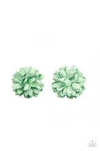 Load image into Gallery viewer, Paper Paradise - Green - Paparazzi Hair Clip
