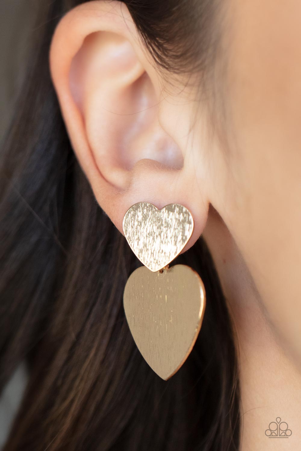 Heart-Racing Refinement - Gold - Paparazzi Earring