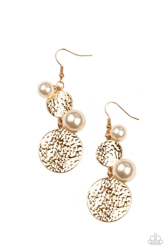 Pearl Dive - Gold - Paparazzi Earring